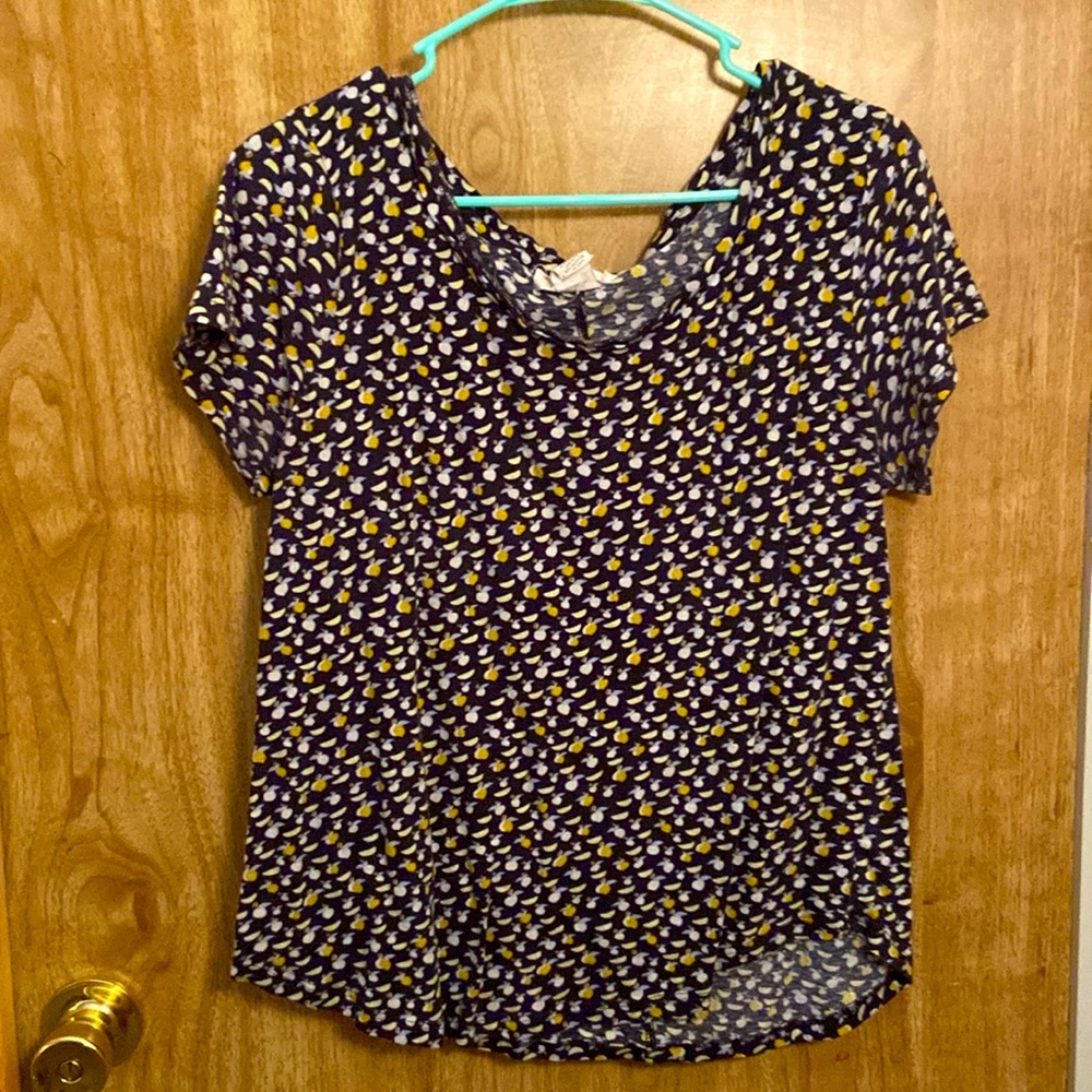 Short sleeve dress tee with lemons
